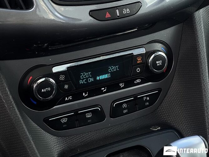 Ford Tourneo Connect 44 interauto-car