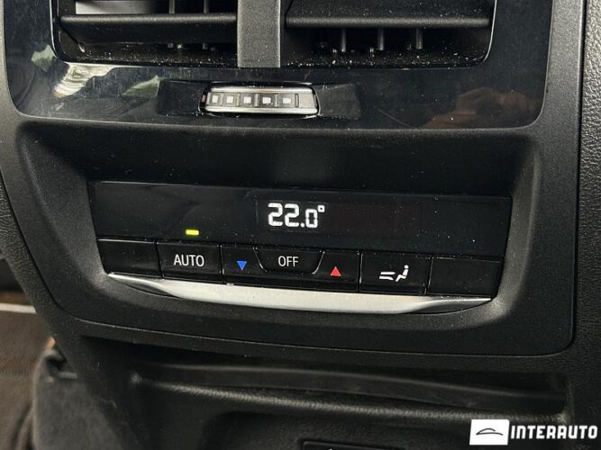 BMW X3 2.0D 47 interauto-car