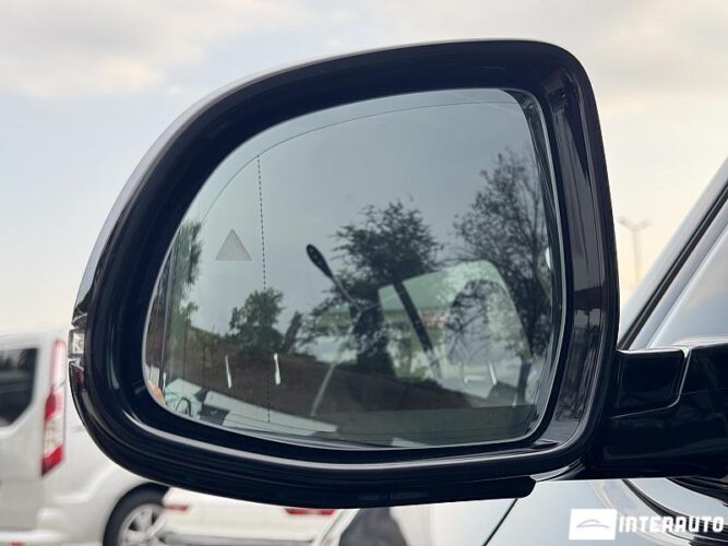 BMW X3 2.0D 51 interauto-car