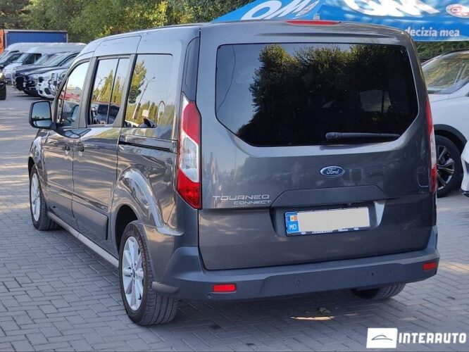 Ford Tourneo Connect 33 interauto-car