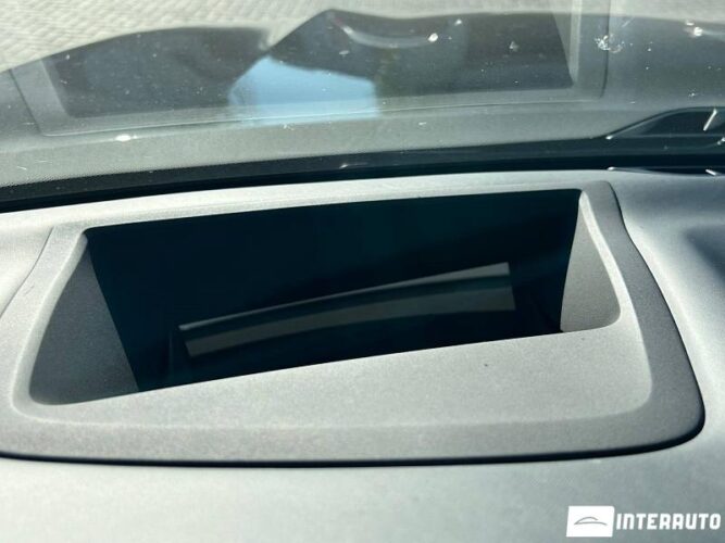 BMW X5 5.0i 43 interauto-car