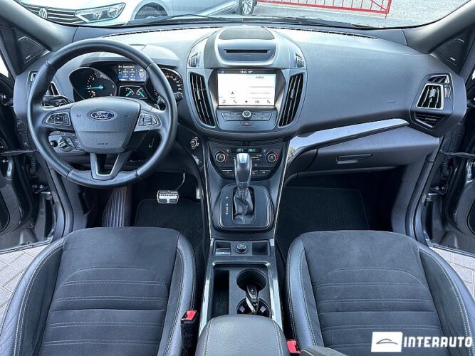 Ford Kuga 38 interauto-car