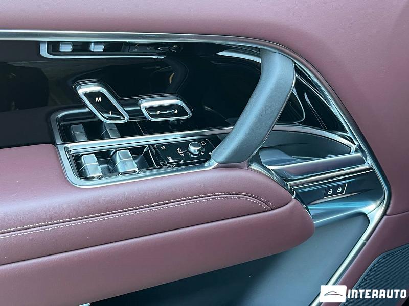 Land Rover Range Rover Vogue 17 automobil-interauto