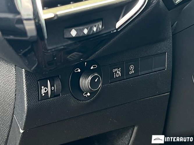 Citroen DS7 37 interauto-car