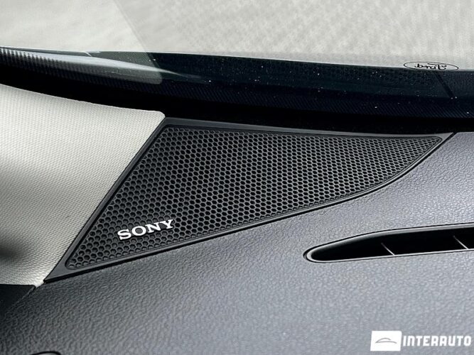 Ford C-MAX 44 interauto-car