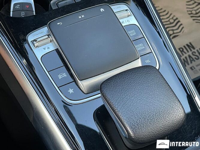 Mercedes GLB 250 48 interauto-car