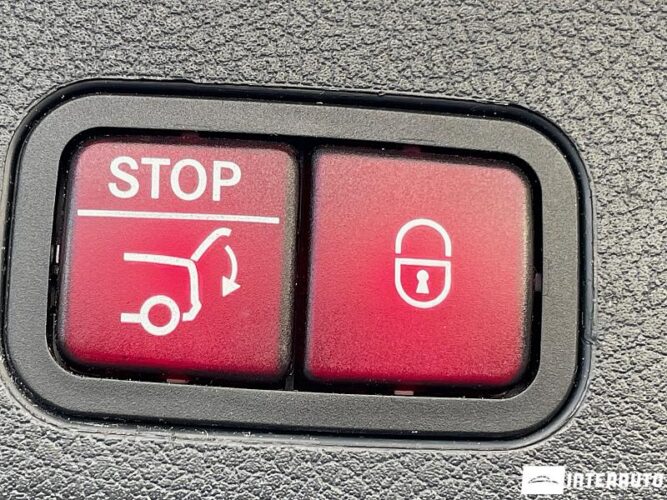 Mercedes GLB 250 55 interauto-car