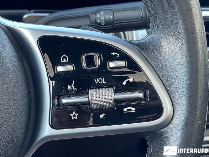 Mercedes GLB 250 44 interauto-car