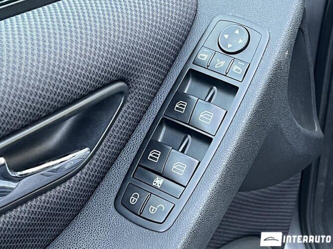 Mercedes B 180 47 interauto-car