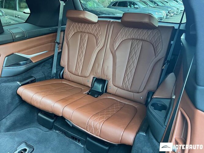 BMW X7 4.0i 56 interauto-car
