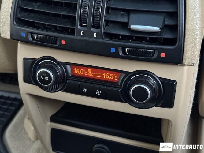 BMW X5 3.0i 47 interauto-car