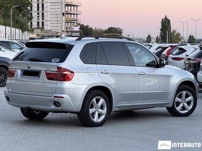BMW X5 3.0i 36 interauto-car