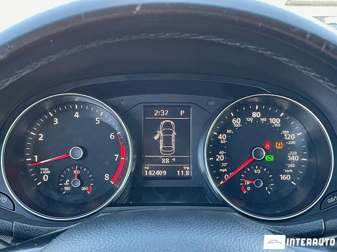 Volkswagen Passat 38 interauto-car