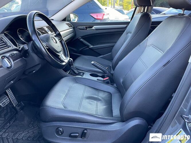 Volkswagen Passat 32 interauto-car