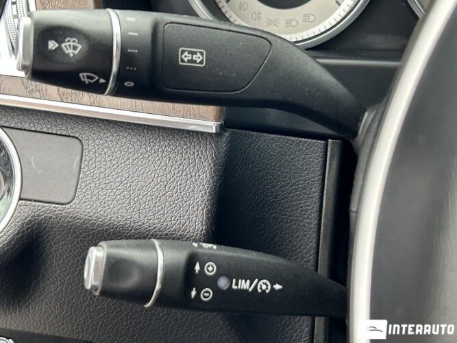 Mercedes E 200 41 interauto-car