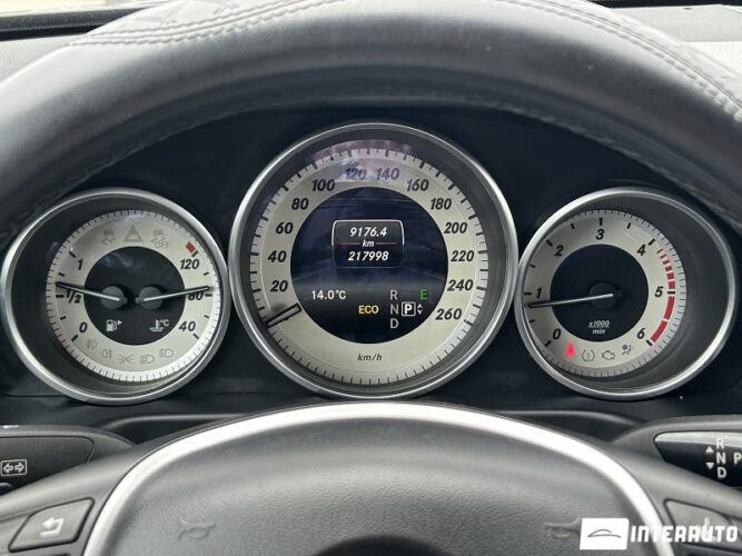 Mercedes E 200 43 interauto-car