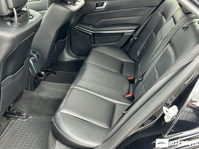 Mercedes E 200 47 interauto-car