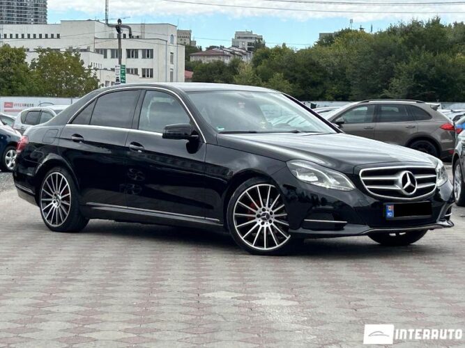 Mercedes E 200 34 interauto-car