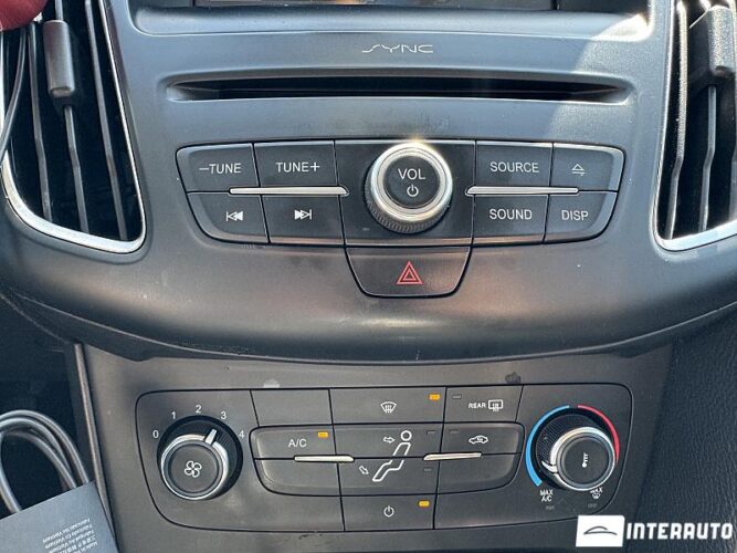 Ford Focus 45 interauto-car