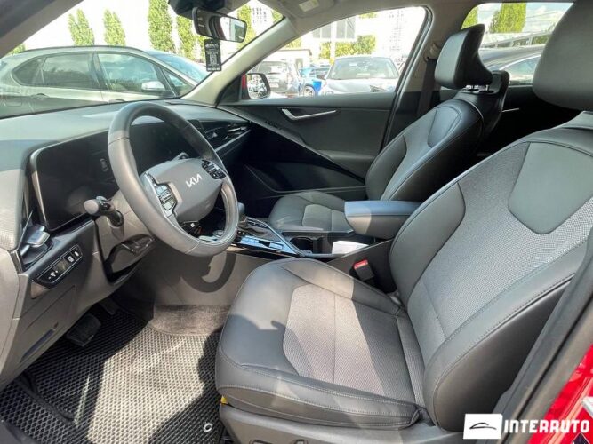 Kia Niro 35 interauto-car