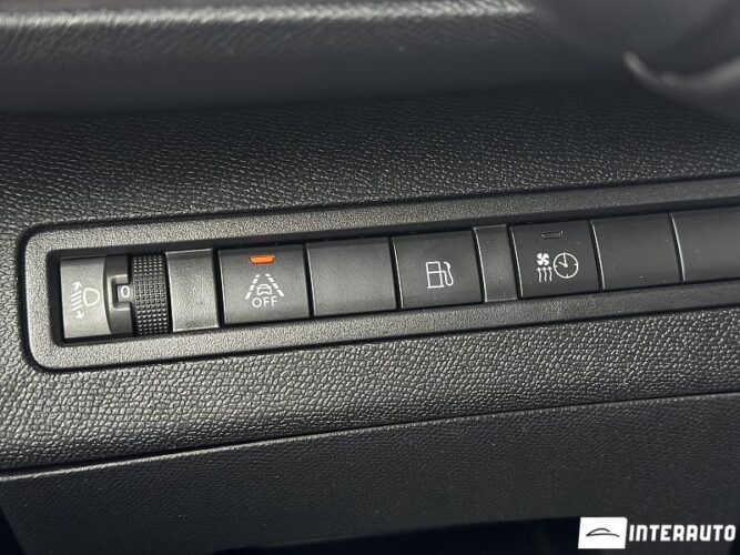 Peugeot 3008 41 interauto-car