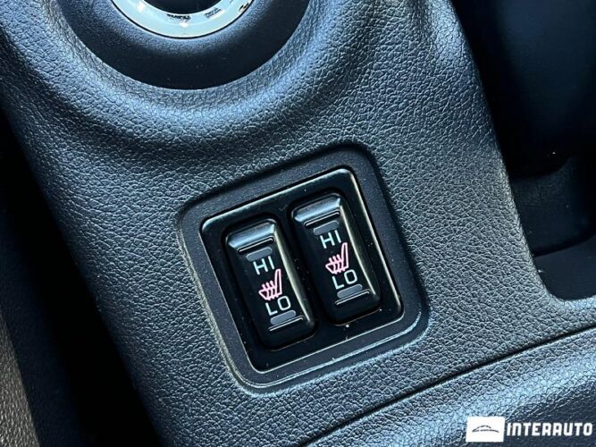 Mitsubishi Outlander 48 interauto-car