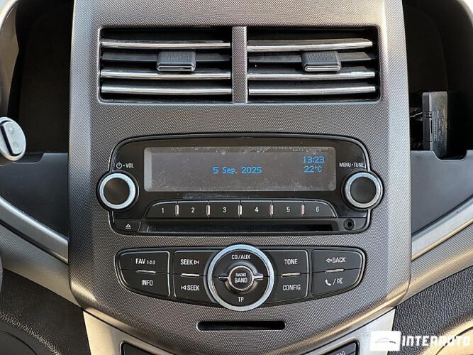 Chevrolet Aveo 38 interauto-car