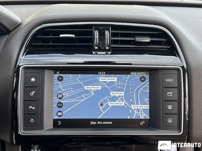 Jaguar F-Pace 38 interauto-car