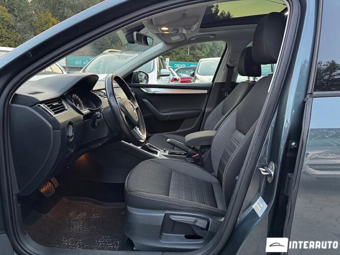 Skoda Octavia 33 interauto-car