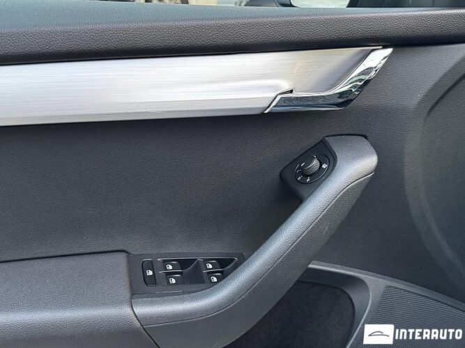 Skoda Octavia 44 interauto-car