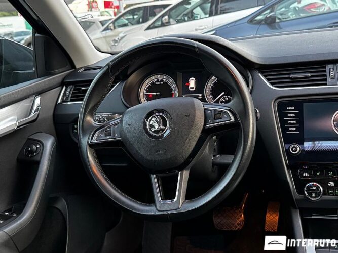 Skoda Octavia 40 interauto-car