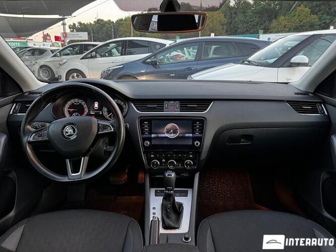 Skoda Octavia 38 interauto-car
