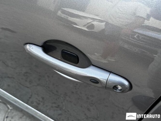 Renault Grand Scenic 47 interauto-car
