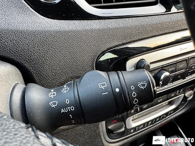 Renault Grand Scenic 45 interauto-car