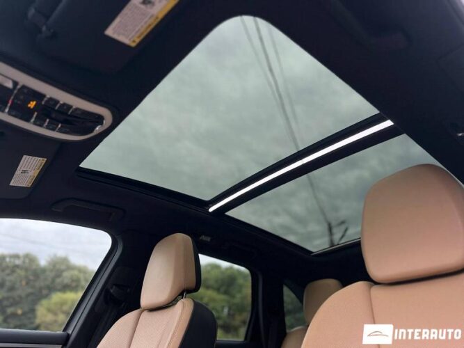 Porsche Cayenne S Hybrid 50 interauto-car