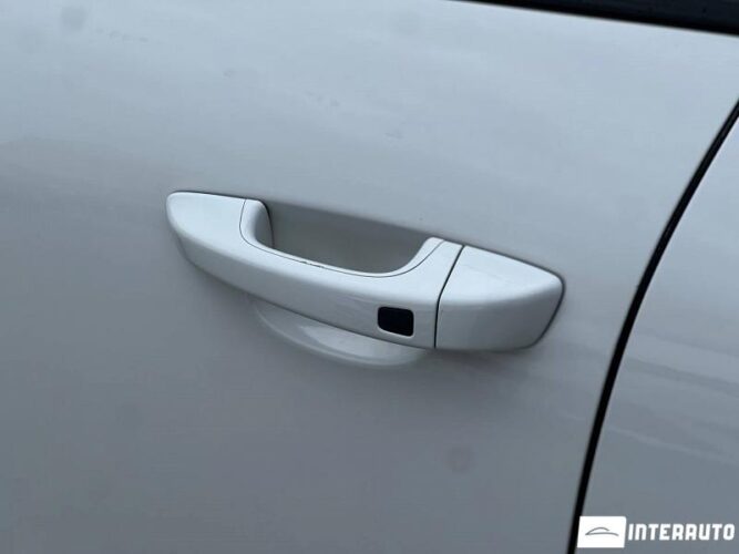 Porsche Cayenne S Hybrid 55 interauto-car