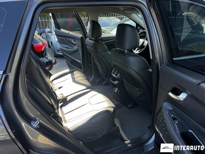 Hyundai Santa Fe 47 interauto-car