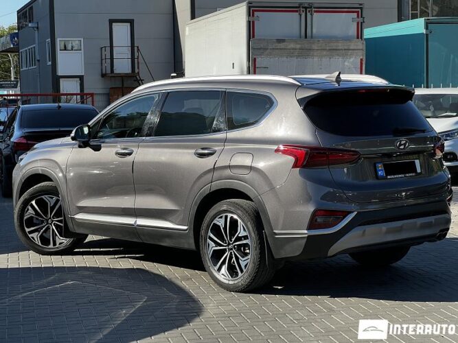 Hyundai Santa Fe 33 interauto-car