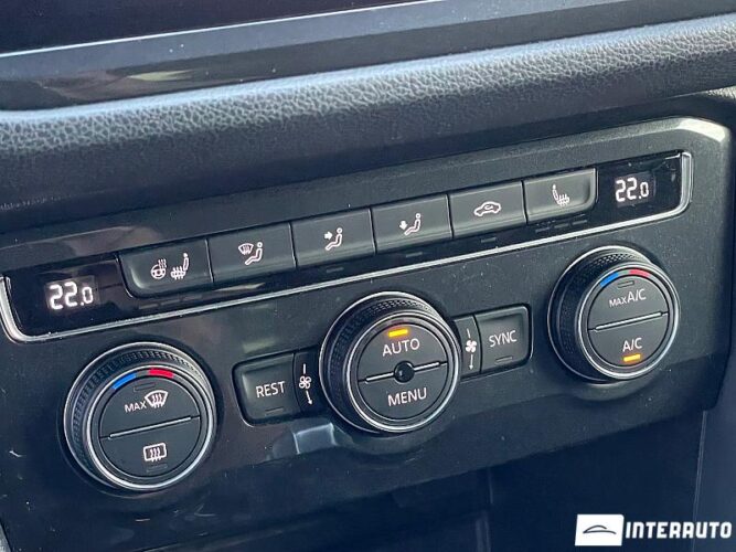 Volkswagen Tiguan 44 interauto-car