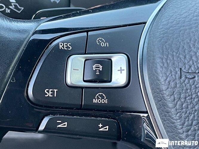 Volkswagen Tiguan 40 interauto-car