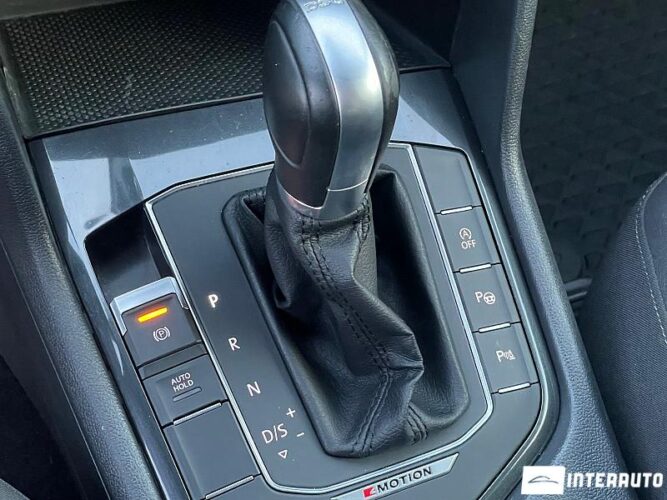 Volkswagen Tiguan 45 interauto-car