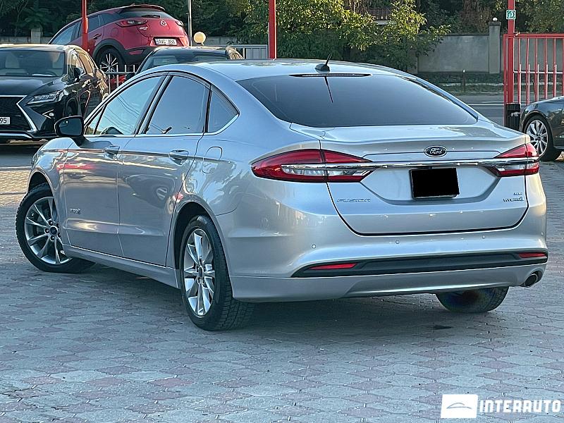 Ford Fusion 12 automobil-interauto