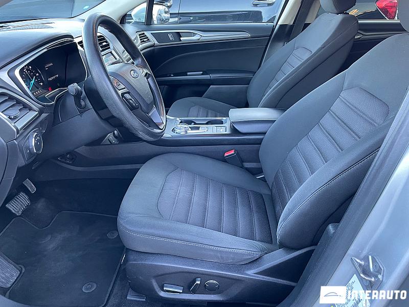 Ford Fusion 15 automobil-interauto