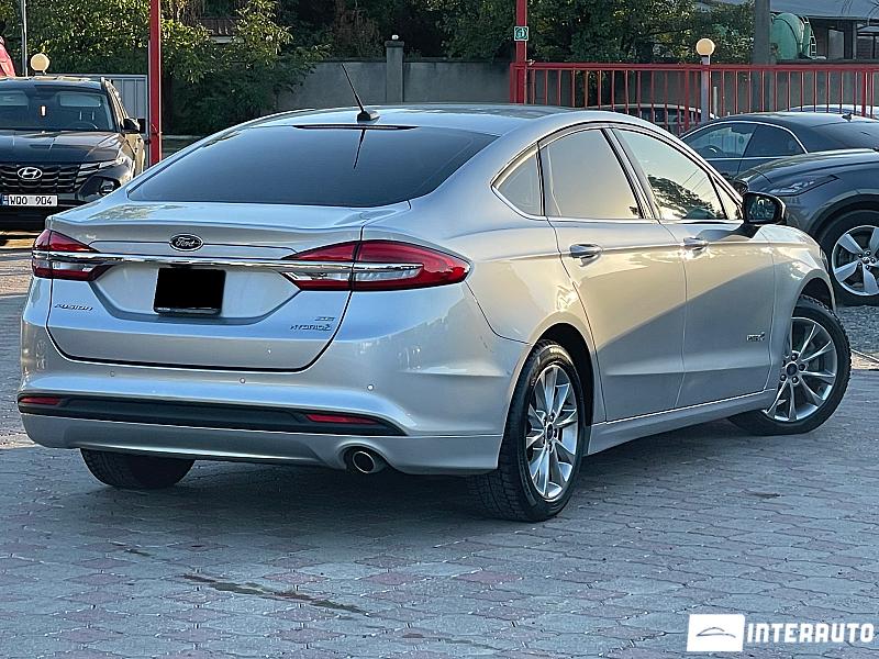 Ford Fusion 13 automobil-interauto