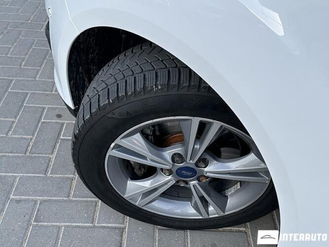 Ford Grand C-MAX 43 interauto-car