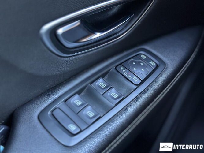 Renault Scenic 30 interauto-car