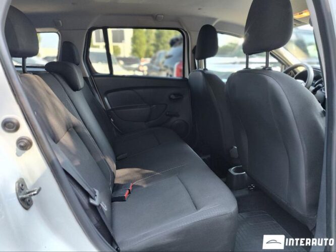 Dacia Logan MCV 36 interauto-car