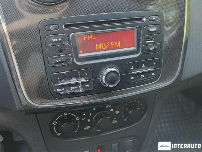 Dacia Logan MCV 39 interauto-car