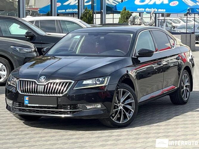 Skoda Superb 35 interauto-car
