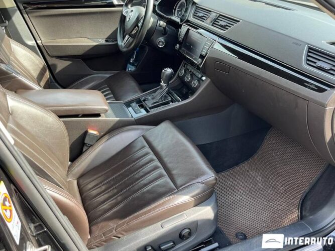 Skoda Superb 42 interauto-car